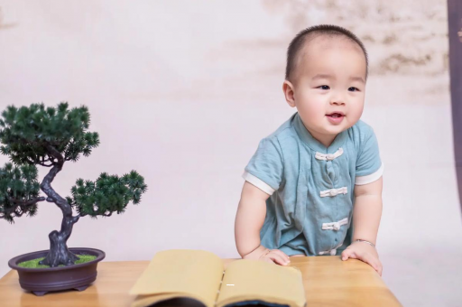 鞍山怀孕初期肚子紧绷